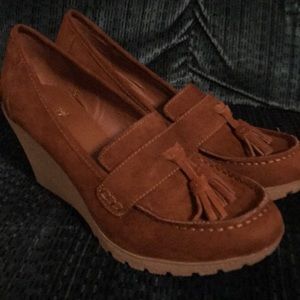 Mia girl suede heels